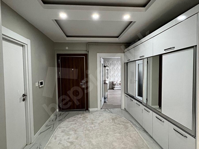 KARAKAYA EMLAKTAN ŞEHİTLİK MAH. 4+1 ARA KAT SATILIK DAİRE - Görsel 8