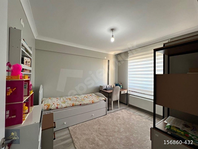 KARAKAYA EMLAKTAN ŞEHİTLİK MAH. 4+1 ARA KAT SATILIK DAİRE - Görsel 16