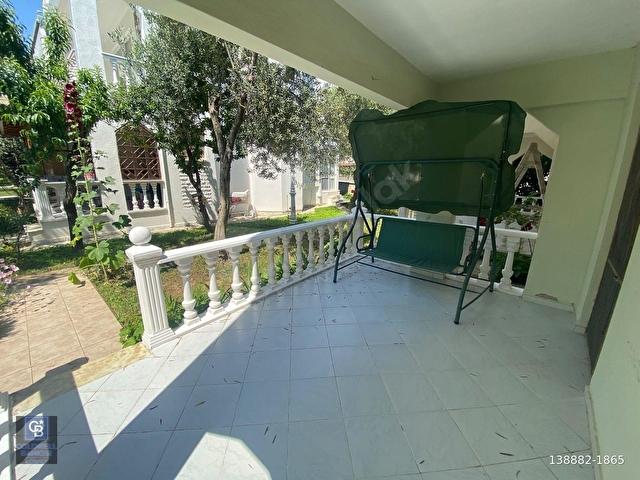 GÜRE TAHTAKUŞLARDA 3+1 HAVUZLU SİTEDE KİRALIK VİLLA - Görsel 15