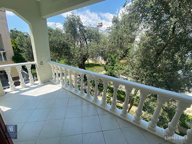 GÜRE TAHTAKUŞLARDA 3+1 HAVUZLU SİTEDE KİRALIK VİLLA - Görsel 12