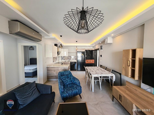 Kadınlar Denizi Mahallesi Havuz Manzaralı Bahçeli Eşyalı Kiralık 2+1 Daire - Görsel 4