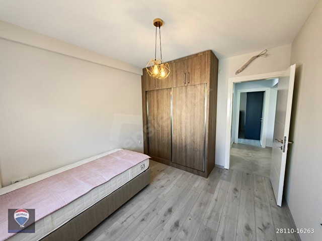 Kadınlar Denizi Mahallesi Havuz Manzaralı Bahçeli Eşyalı Kiralık 2+1 Daire - Görsel 15
