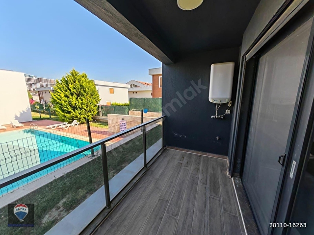 Kadınlar Denizi Mahallesi Havuz Manzaralı Bahçeli Eşyalı Kiralık 2+1 Daire - Görsel 10