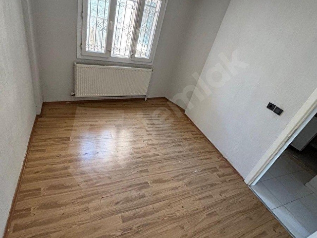 EYMEN EMLAKTAN YİĞİTLER MH. CADDE ÜZERİ SATILIK ARAKAT DOĞALGAZLI DAİRE 🏡 - Görsel 12