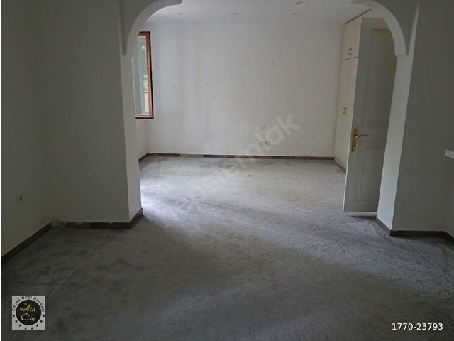 SUADİYE SAHİLDE KİRALIK DAİRE TERS DUBLEKS 4+1 300 M2 TERASLI - Görsel 16