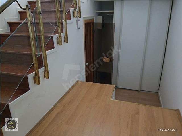 SUADİYE SAHİLDE KİRALIK DAİRE TERS DUBLEKS 4+1 300 M2 TERASLI - Görsel 18