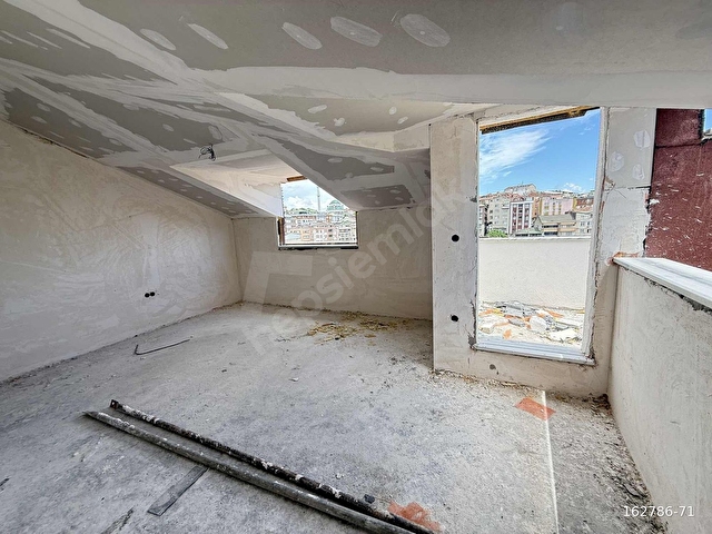 KAĞITHANE MERKEZDE YÜKSEK ÇATILI 5+1 200M2 ASANSÖRLÜ DUBLEKS - Görsel 4