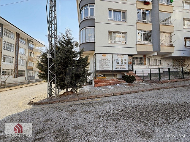 MERKEZİ KONUMDA, HAZIR KİRACILI SATILIK İŞ YERİ - Görsel 3