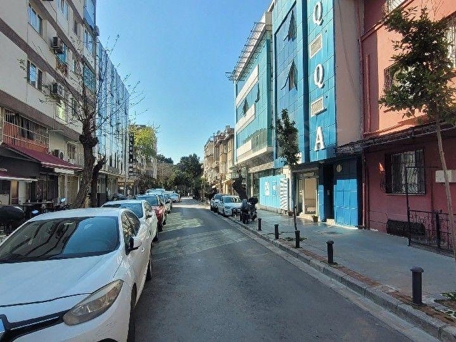 yatırımcılara alsancak kahramanlar da fuar yakını kira getirisi yüksek yatırımlık bacalı dükkan - Görsel 2