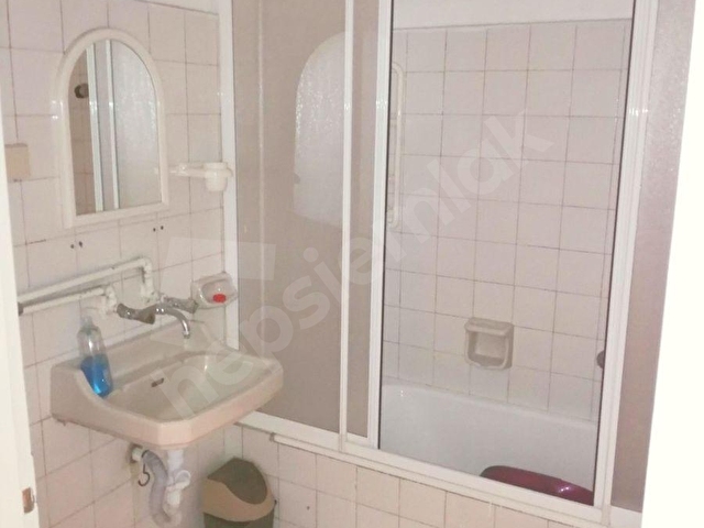 BAĞLAR CADDESİNDE 2+1 KOMBİLİ BAKIMLI TEMİZ - Görsel 19