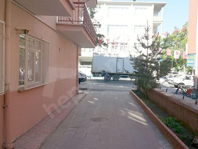 BAĞLAR CADDESİNDE 2+1 KOMBİLİ BAKIMLI TEMİZ - Görsel 21