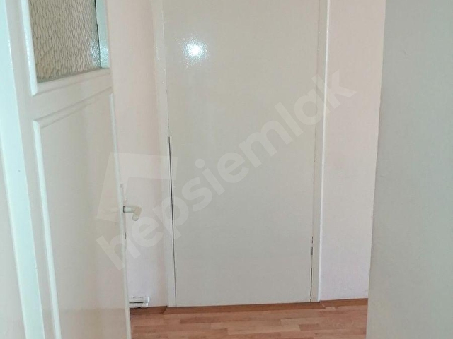 BAĞLAR CADDESİNDE 2+1 KOMBİLİ BAKIMLI TEMİZ - Görsel 13