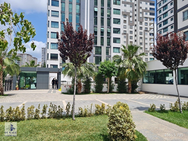2000 EVLERDE SİTE İÇİNDE K.MUTFAK 3+1 KİRALIK DAİRE