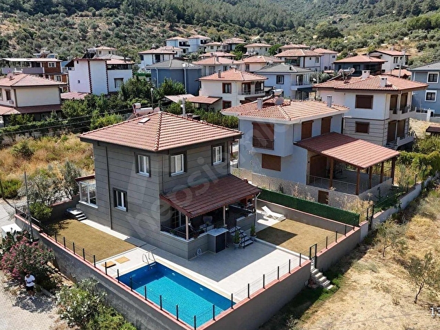 İZMİR SELÇUK ACARLAR MUHTEŞEM LOKASYONLU SATILIK VİLLA - Görsel 7