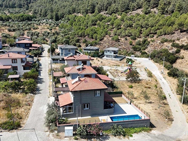 İZMİR SELÇUK ACARLAR MUHTEŞEM LOKASYONLU SATILIK VİLLA - Görsel 9
