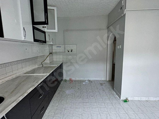 🏡 UĞURLU EMLAK’TAN KURTULUŞ MAHALLESİ’NDE SATILIK 3+1 DAİRE 🏡 - Görsel 2