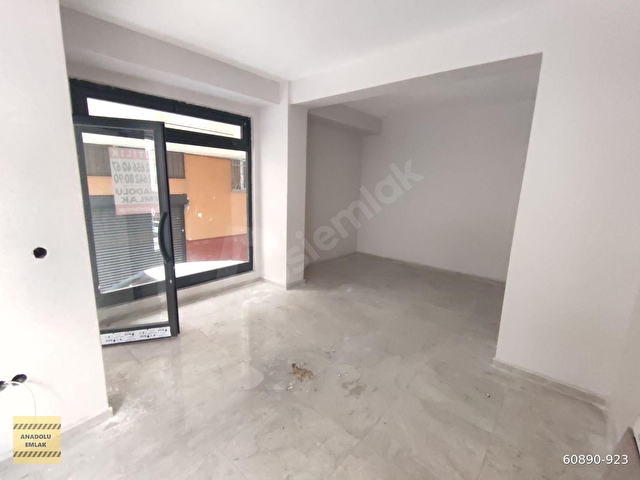 Şirinevlerde sıfır binadan satılık dükkan 24 m2 boş - Görsel 16