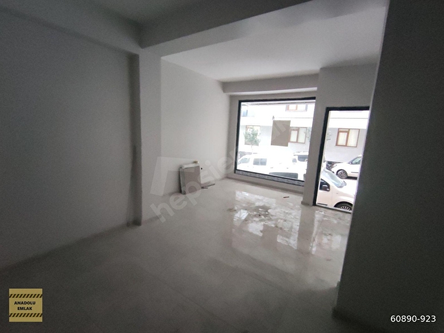 Şirinevlerde sıfır binadan satılık dükkan 24 m2 boş - Görsel 11