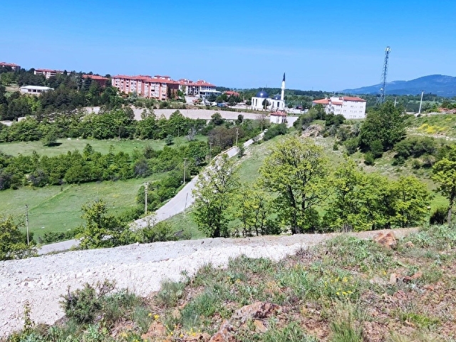 keles merkezde manzaralı satılık tarla - Görsel 14