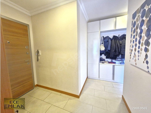 Kozyatağında Prestijli 2+1 Daire: Boş Teslim, Eşsiz Konum! - Görsel 14