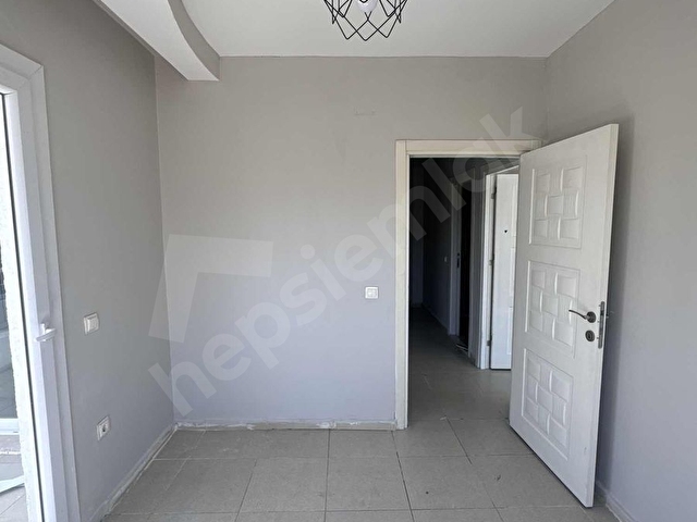 GÜLTEPE ANA CADDE ÜZERİ 2+1 KİRALIK FIRSAT DAİRE - Görsel 2
