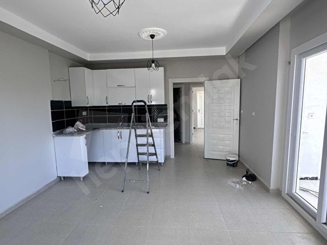 GÜLTEPE ANA CADDE ÜZERİ 2+1 KİRALIK FIRSAT DAİRE - Görsel 3
