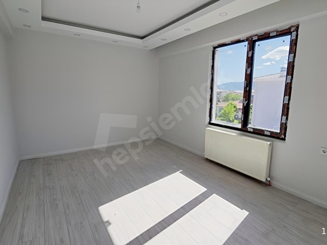 MABELDEN ŞEHİR MERKEZİNDE, MÜKEMMEL KONUMDA SATILIK 2+0 DAİRE - Görsel 7