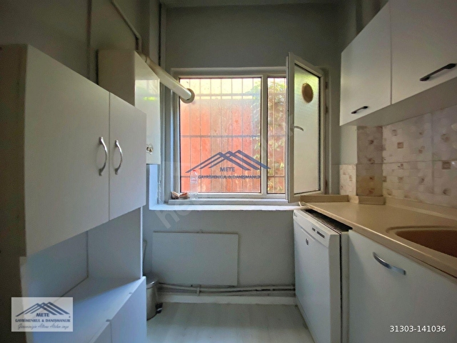 METEden Ortaköyde Az Katlı Binada 1+1,Bahçeli,Eşyalı Kiralık - Görsel 14