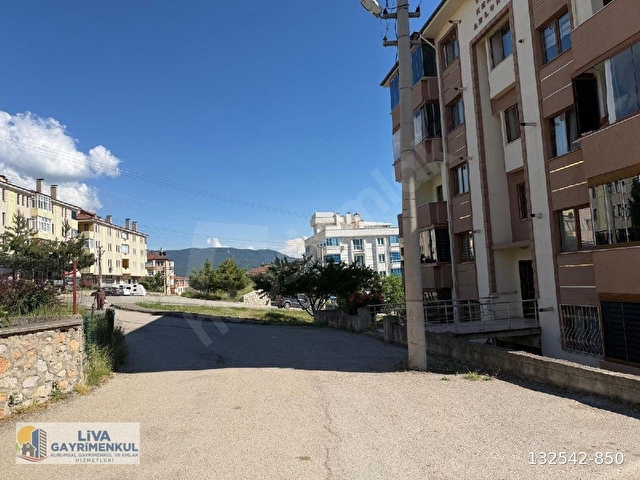 LİVA EMLAKDAN SAFRANBOLU EMEK MAHALLESİNDE KİRALIK 3+1 DAİRE - Görsel 3