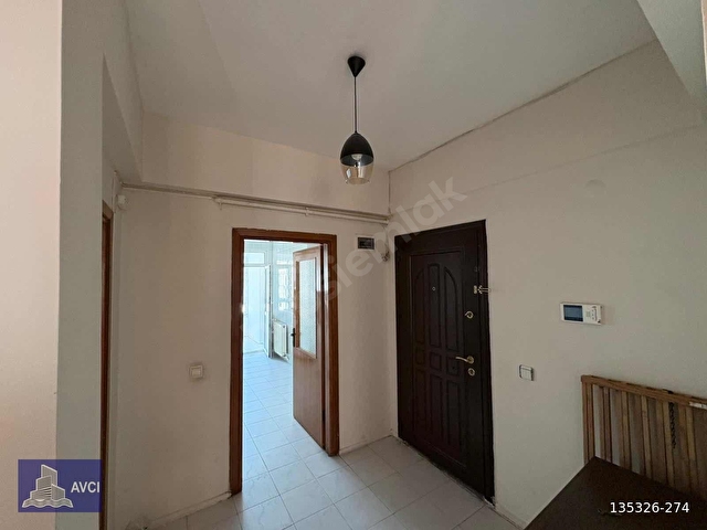 AVCIDAN BEYLİKDÜZÜ METROBÜSE 1 DK DAÇKA SİTESİ 3+1 150M2 NET - Görsel 21