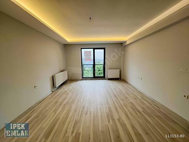 İPEK EMLAKTAN SARIKORKMAZDA 2+1 EBEVEYN BANYOLU YENİ DAİRE