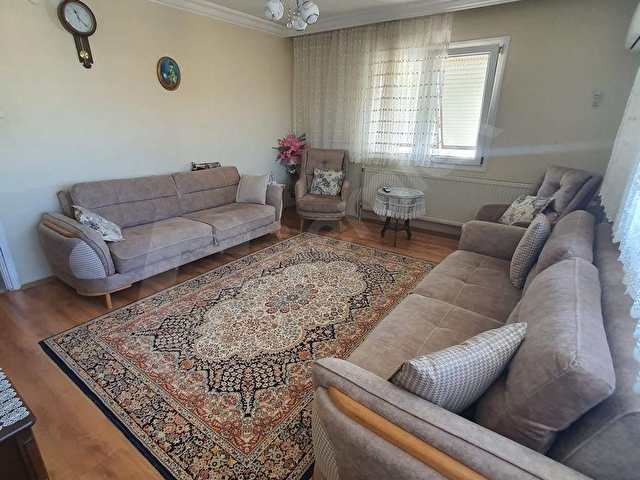 MİTHATPAŞA CADDESİ ÜZERİ ÇOK GENİŞ FERAH KULLANIŞLI DAİRE - Görsel 12