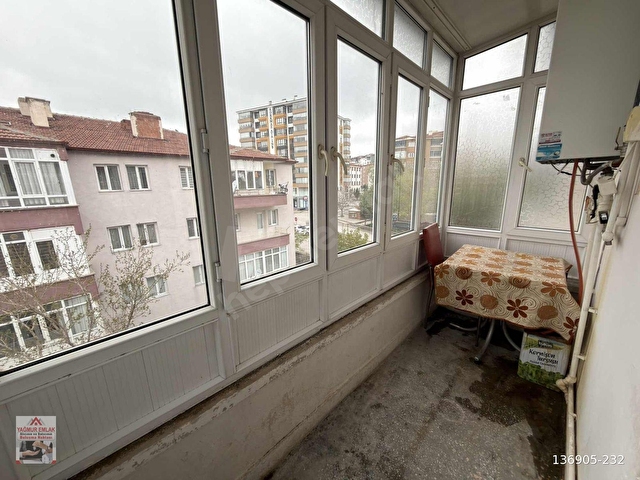 YAĞMUR EMLAKTAN SATILIK SELÇUK MAH.DE 3+1 BİREYSEL KOMBİ DAİRE - Görsel 8