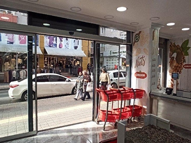 ÇORLU NUN  HAREKETLİ CADDESİNDE SATILIK İSKANLI  DÜKKAN - Görsel 16