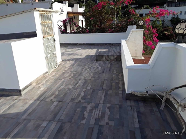 BODRUM KOYUNBABA DA GÜNÜŞKAYA SİT BAHÇELİ TERASLI 200 m2 4/1 - Görsel 18