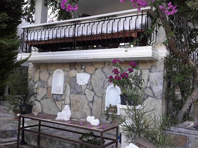 BODRUM KOYUNBABA DA GÜNÜŞKAYA SİT BAHÇELİ TERASLI 200 m2 4/1 - Görsel 23