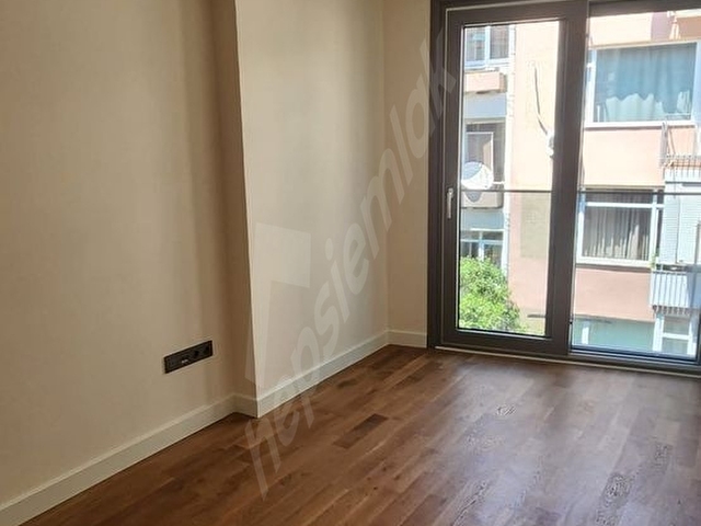 MODA HUNKAR SOKAK 2+1 KİRALİK ÖN CEPHE, MODANIN EN YENİ BINASI - Görsel 7