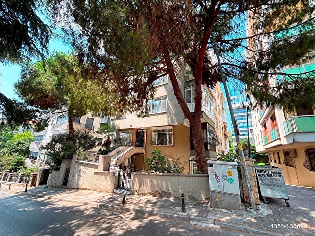 ACIBADEMDE YABANCI SATIŞINA UYGUN 100m2 ARA KAT SATILIK 2+1