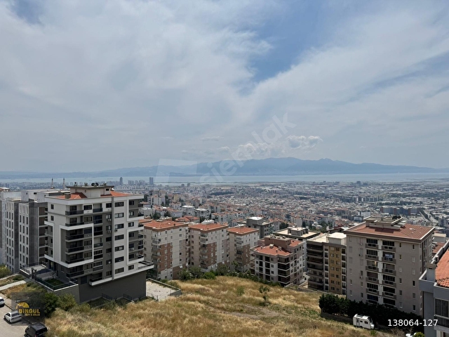 Çiğli Esentepe Mahallesinde 3+1 Satılık Daire