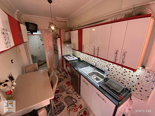 KAVAKLIK MERKEZDE 2 DÜKKAN 1+1 DAİRE KOMPLE SATILIKTIR - Görsel 17