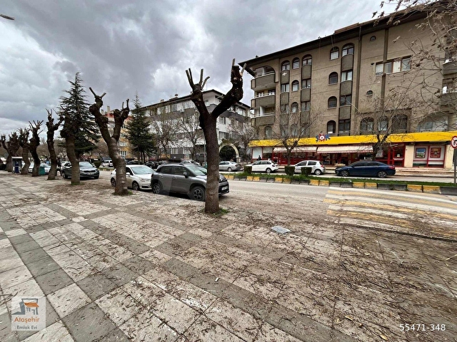 KAVAKLIK MERKEZDE 2 DÜKKAN 1+1 DAİRE KOMPLE SATILIKTIR - Görsel 5