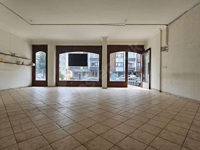 ETSDEN CADDE ÜZERİ / AÇIK CEPHELİ 140 M2 DÜKKAN - Görsel 3