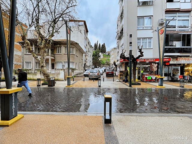 ACİL MENEMEN MERKEZDE LİSE YOLUNDA 3+1 DAİRE ÇOK UYGUN - Görsel 7