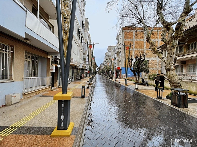 ACİL MENEMEN MERKEZDE LİSE YOLUNDA 3+1 DAİRE ÇOK UYGUN - Görsel 9