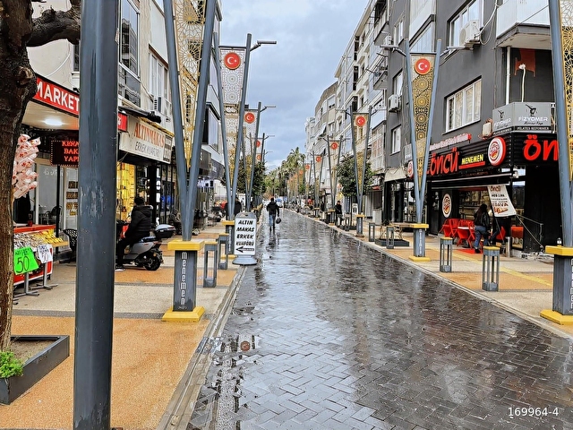 ACİL MENEMEN MERKEZDE LİSE YOLUNDA 3+1 DAİRE ÇOK UYGUN - Görsel 2