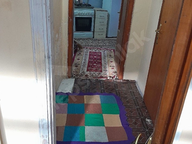 EŞYALI Satılık 1+1 Geniş daire.Kapalı otoparkı, Deposu mevcuttur. - Görsel 5