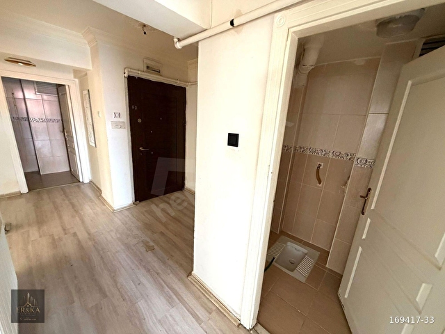 ER&KA GAYRİMENKULDEN CEPHELERİ AÇIK 2+1 TERAS BALKON CADDE ÜSTÜ - Görsel 29