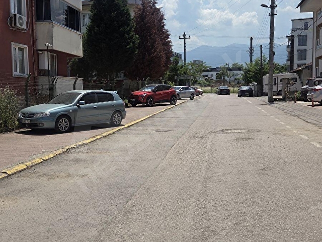 Kartepe Uzunçiftlik de site içi 1+1 satılık daire - Görsel 4