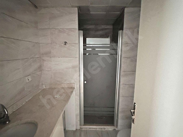 ALTIAĞAÇ TOKİDE ÖNÜ AÇIK YAPILI MASRAFSIZ DEVİRLİ 3+1 SATILIK - Görsel 17