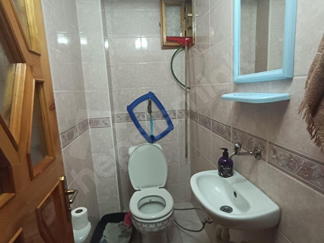 AKÇAABAT YAYLACIK MAHALLESİNDE SATILIK 2+1 4. KAT DOĞALGAZLI